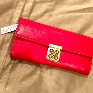 Red wallet